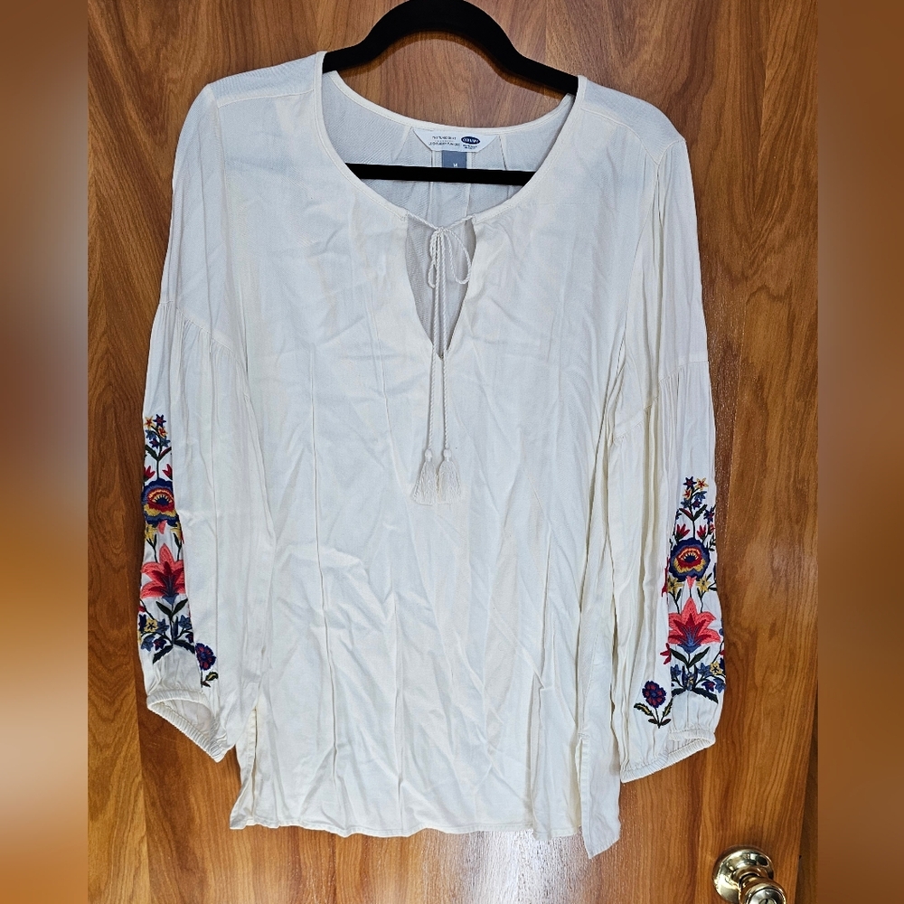 Old Navy Cream Blouse with Floral Embroidery